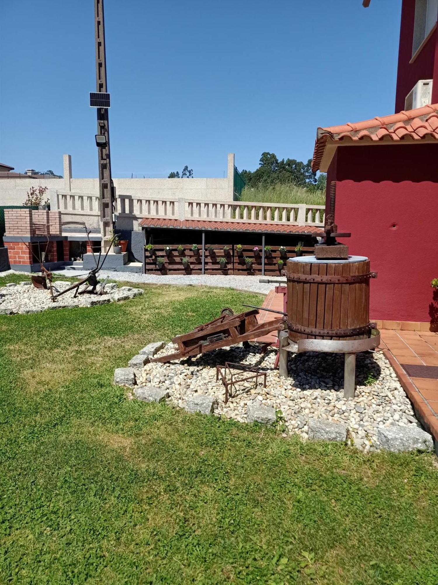 Apartamento En Bloque Vivienda Con Piscina Y Barbacoa A 15 Min De La Playa Meis Esterno foto